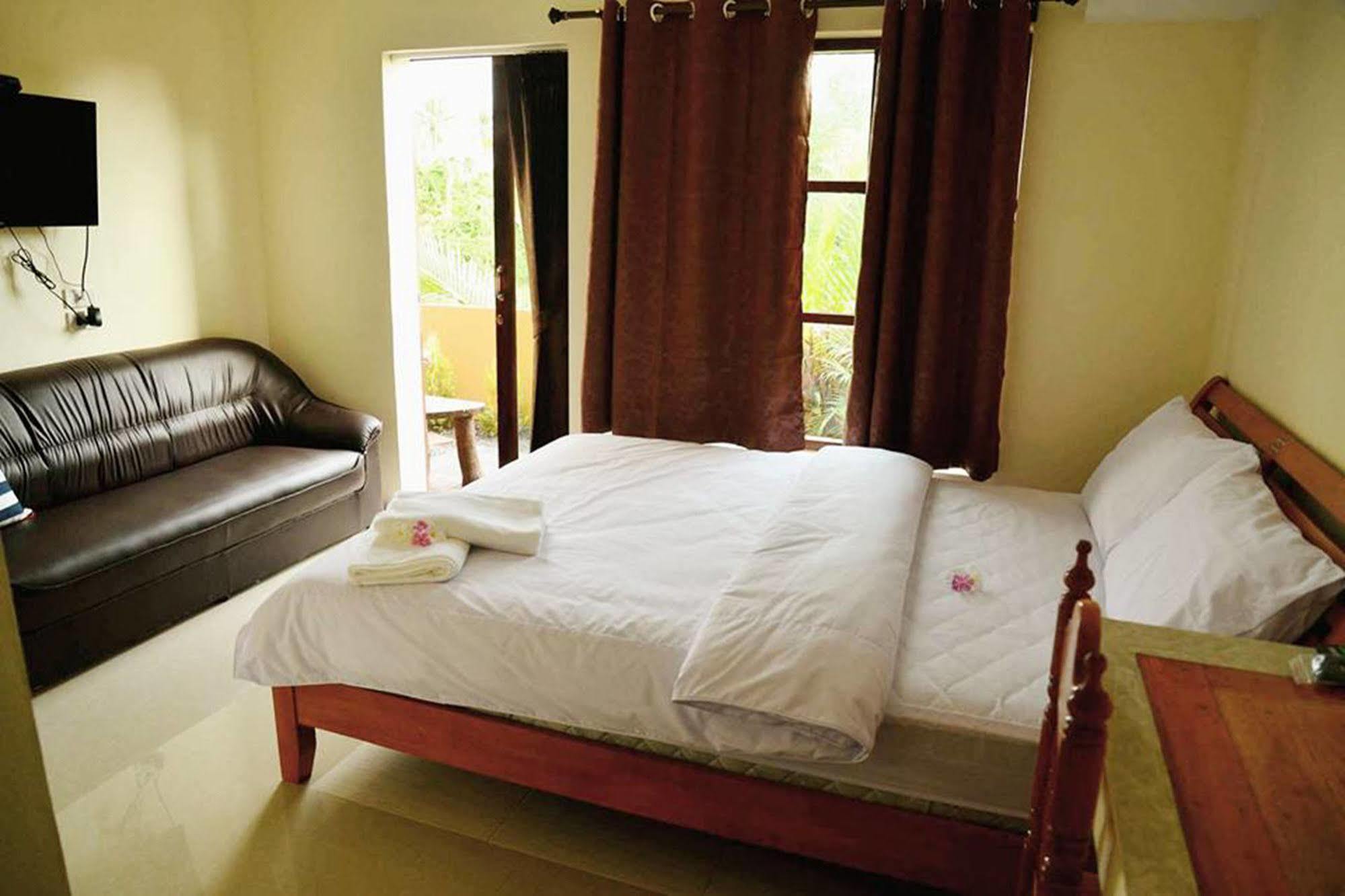 Sucholtee Resort Σούρατ Τανί Εξωτερικό φωτογραφία